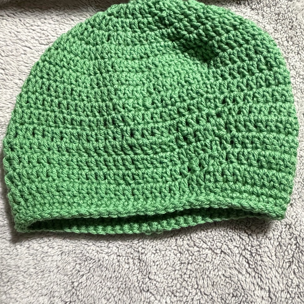 Green Crochet Women's Hat